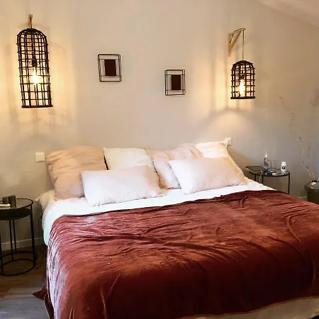 Maison De Village Avec Piscine * 카베스타니