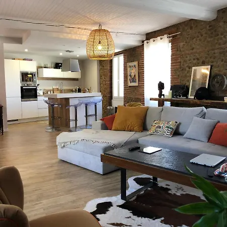 빌라 Maison De Village Avec Piscine *